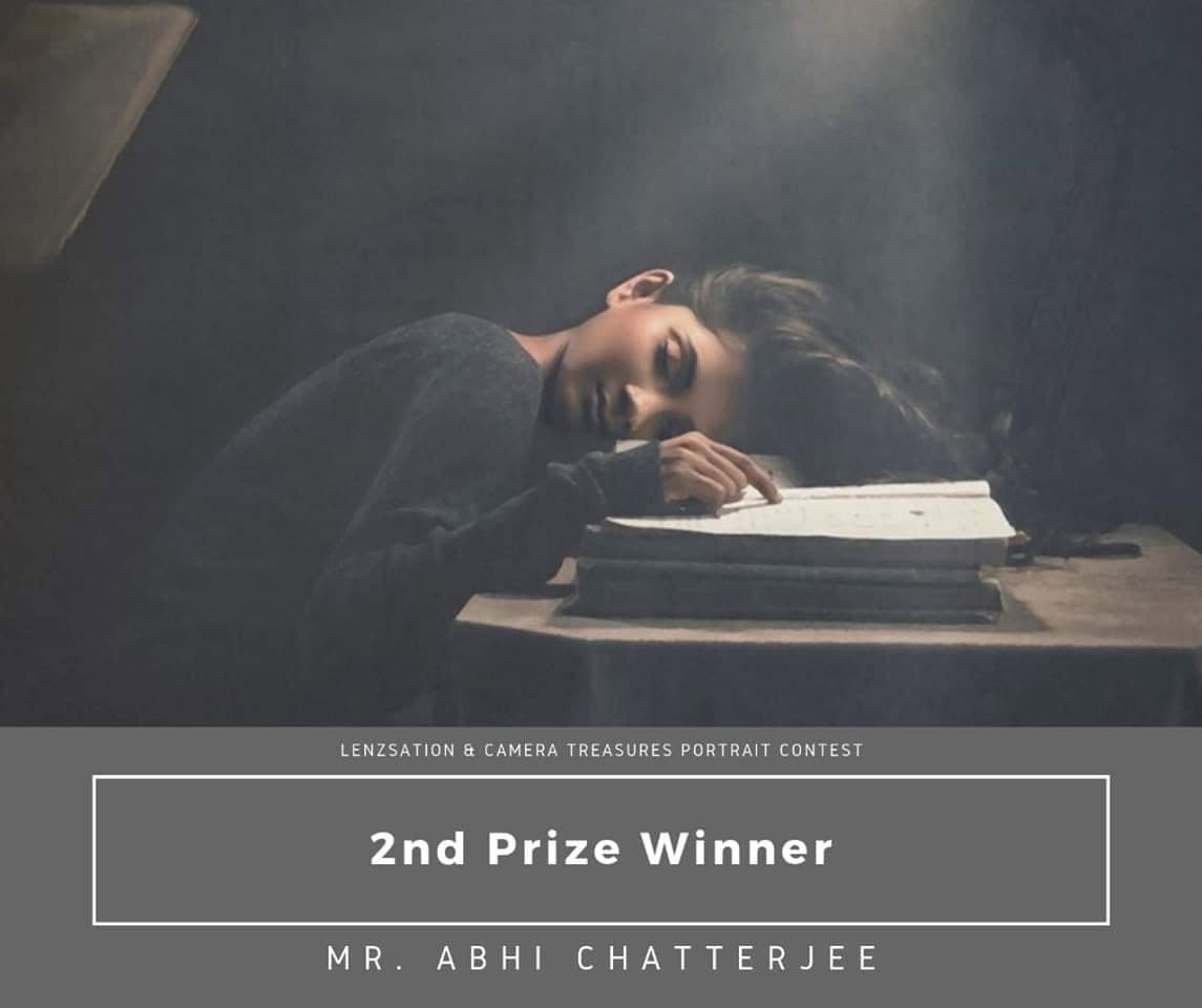 A Lenzsation portrait contest poster naming the second prize, showing a woman asleep over a book.